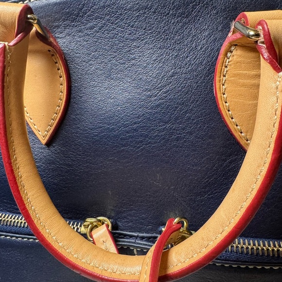 Dooney & Bourke Pebble Leather Pocket Satchel Change Purse & Protective Cover - Picture 11 of 16